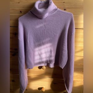 Super cute turtle neck sweater from H&M. Size Medium.
